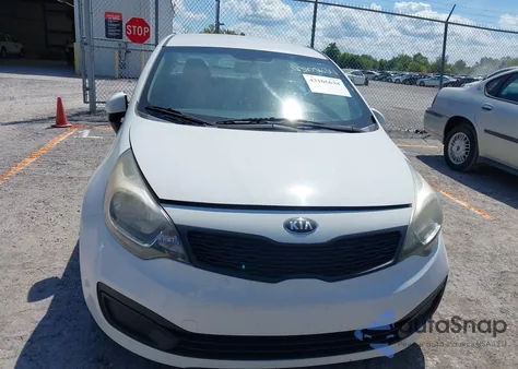 2015 Kia Rio Lx z USA, uszkodzony, nr VIN KNADM4A37F6467599